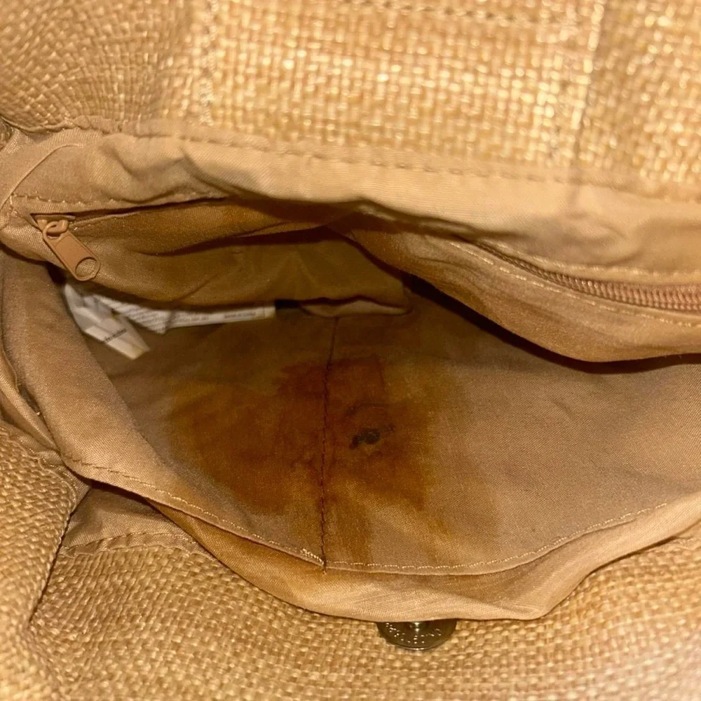 Y2K Avon Handheld Faux Straw Tote Handbag Lined w/ Magnet close Stain on inside - Picture 4 of 6